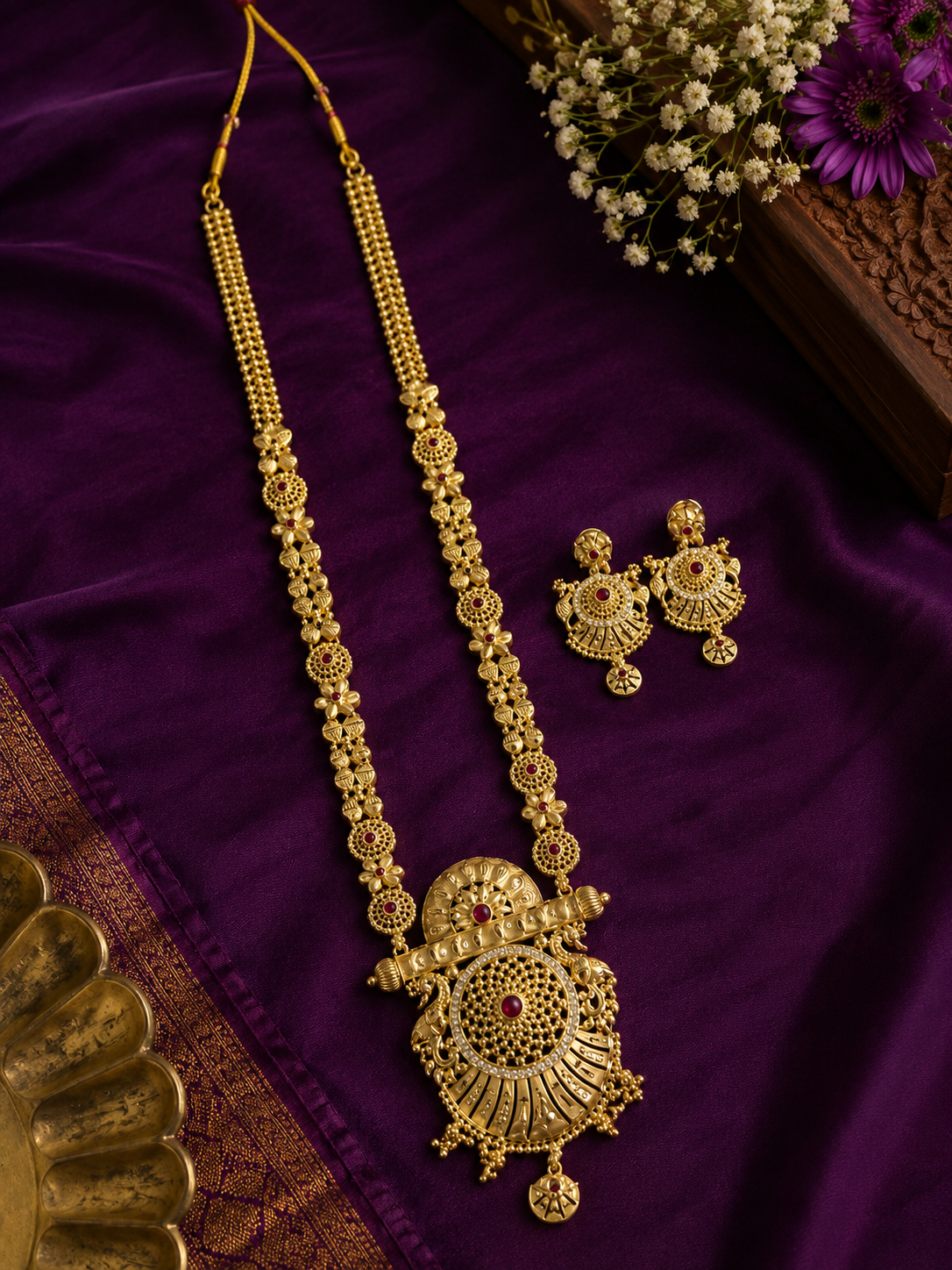 Peshwai Vaibhav Long Haar Set
