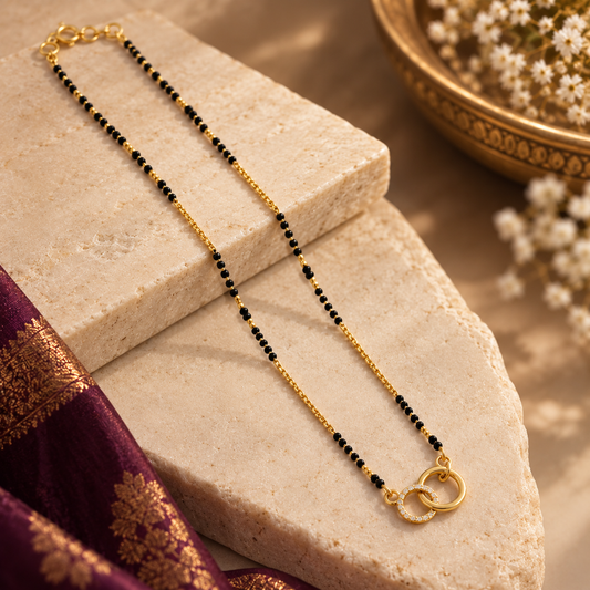 Minimalist Dual Interlocking Circle Mangalsutra